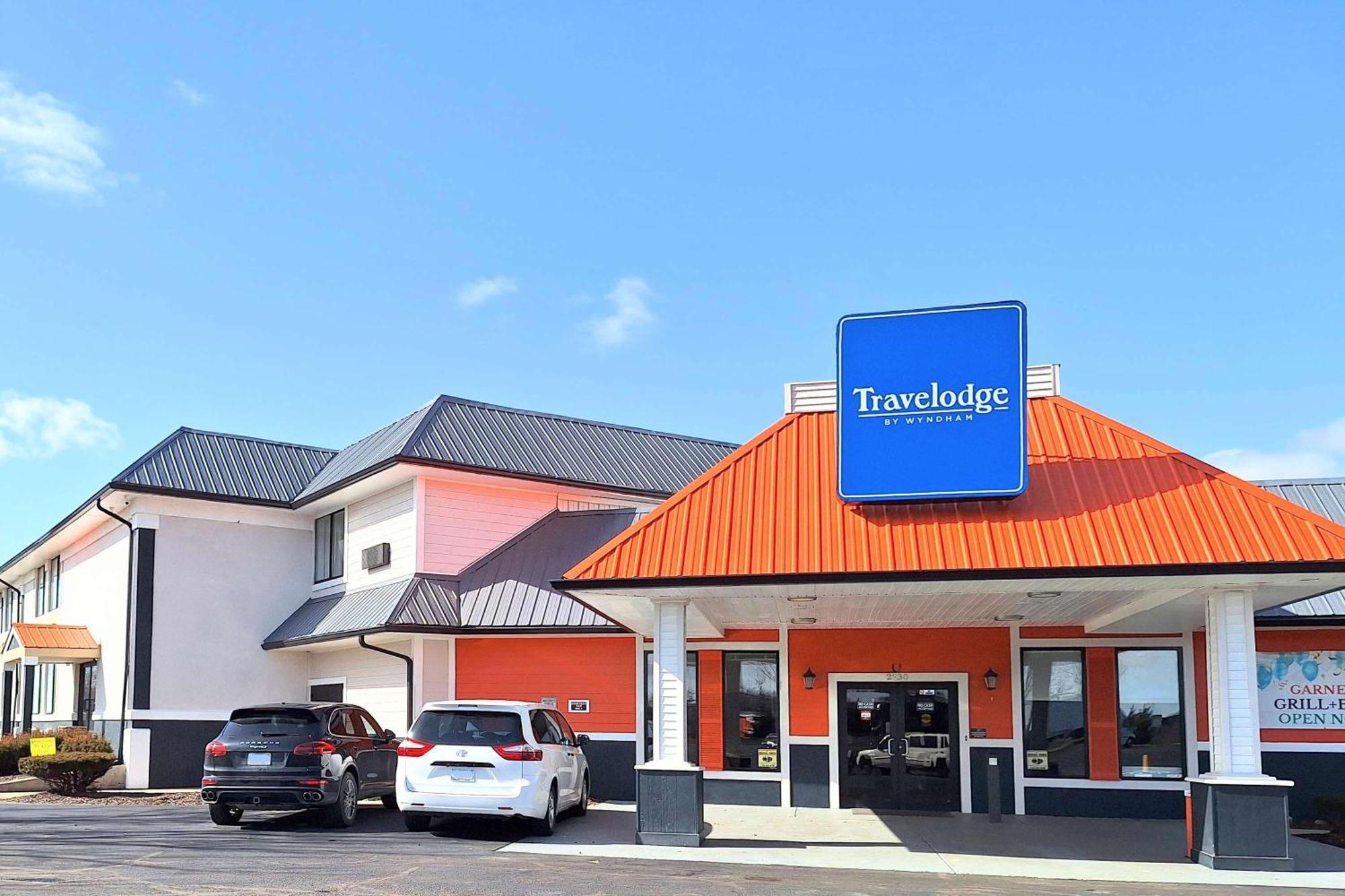 Travelodge By Wyndham Indianapolis Speedway Exteriör bild